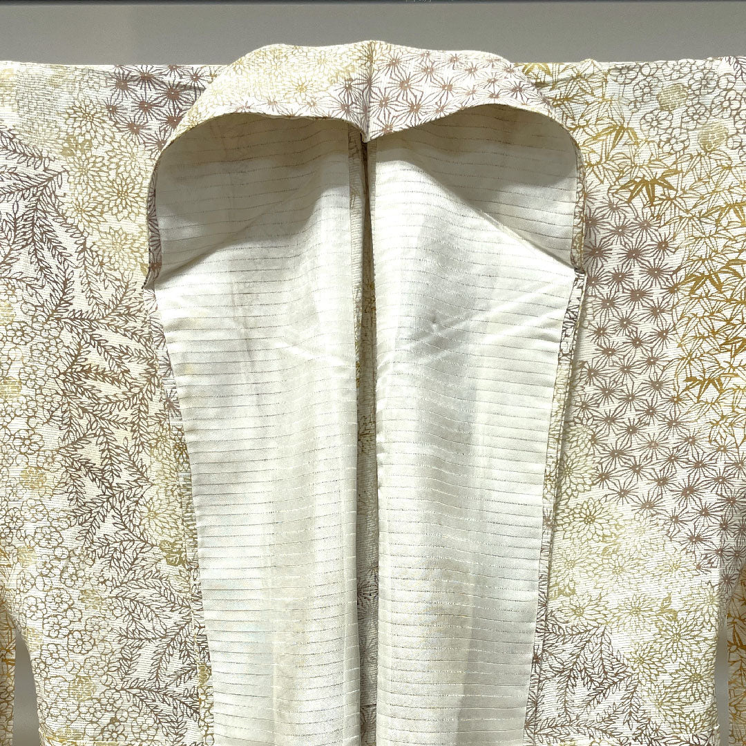 夏物 正絹 小紋 身丈161.5cm 裄丈61.5cm 乳白色（にゅうはくしょく） 菊 麻の葉 竹 絽 Aランク クリーム系 1132001333415