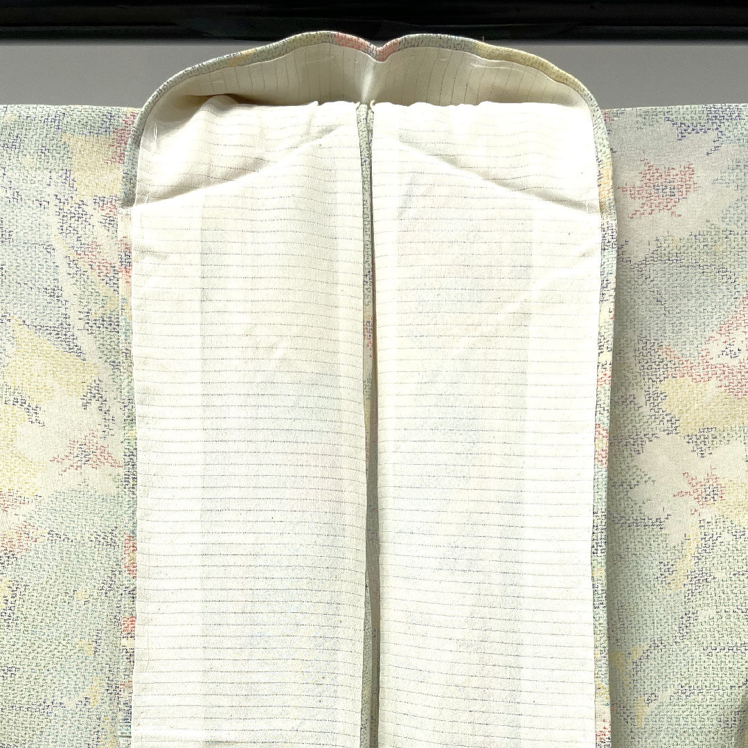 夏物 正絹 紬 身丈159cm 裄丈64cm 乳白色（にゅうはくしょく） 抽象花 しつけ糸付き 紗 Aランク クリーム系 1132000553315