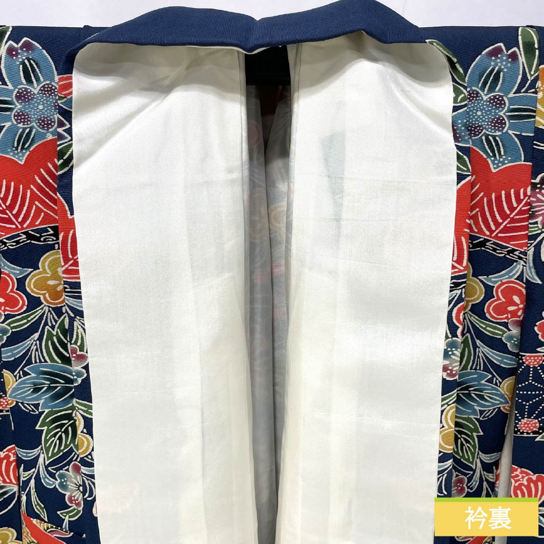 Furisode (long-sleeved kimono) made of pure silk, grade A, length 160cm, sleeve length 62.5cm, lined, indigo blue, Kyoto Bingata pattern, auspicious motifs of pine and peony, navy blue, product number 1113002453418