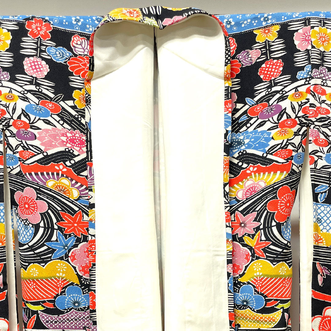 Long-sleeved kimono, length 172cm, sleeve length 66cm, lined, Kyoto Bingata, auspicious motif, pure silk, S rank, black, 1113001682610