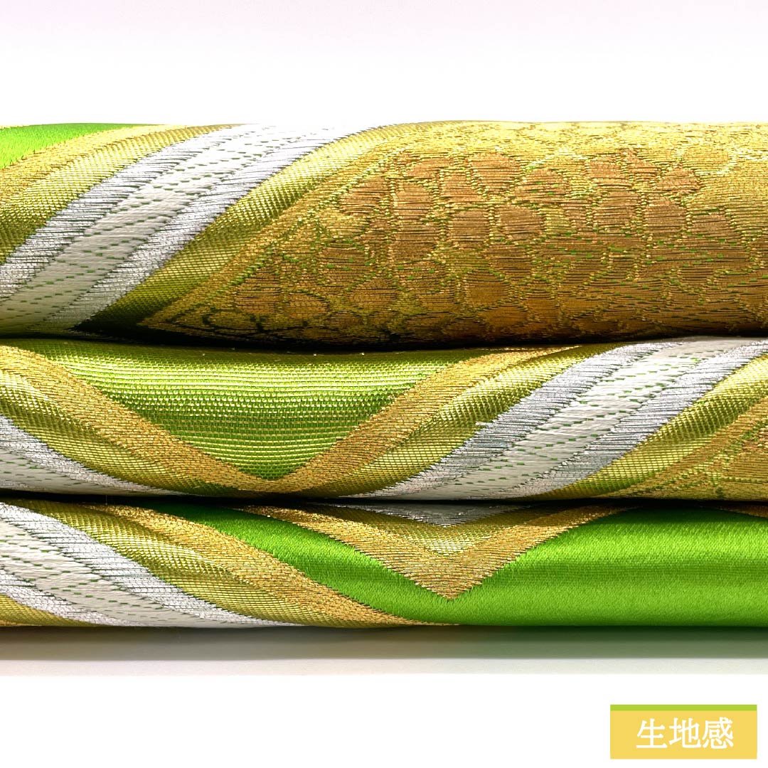 Yellow-green fukuro obi (sash) for furisode (long-sleeved kimono) made of pure silk by Hattori Orimono, featuring Shiratori Tsuzuriko. Length: 415cm. A-rank. Six-fold obi. Formal. Green. Product number: 1123014473319
