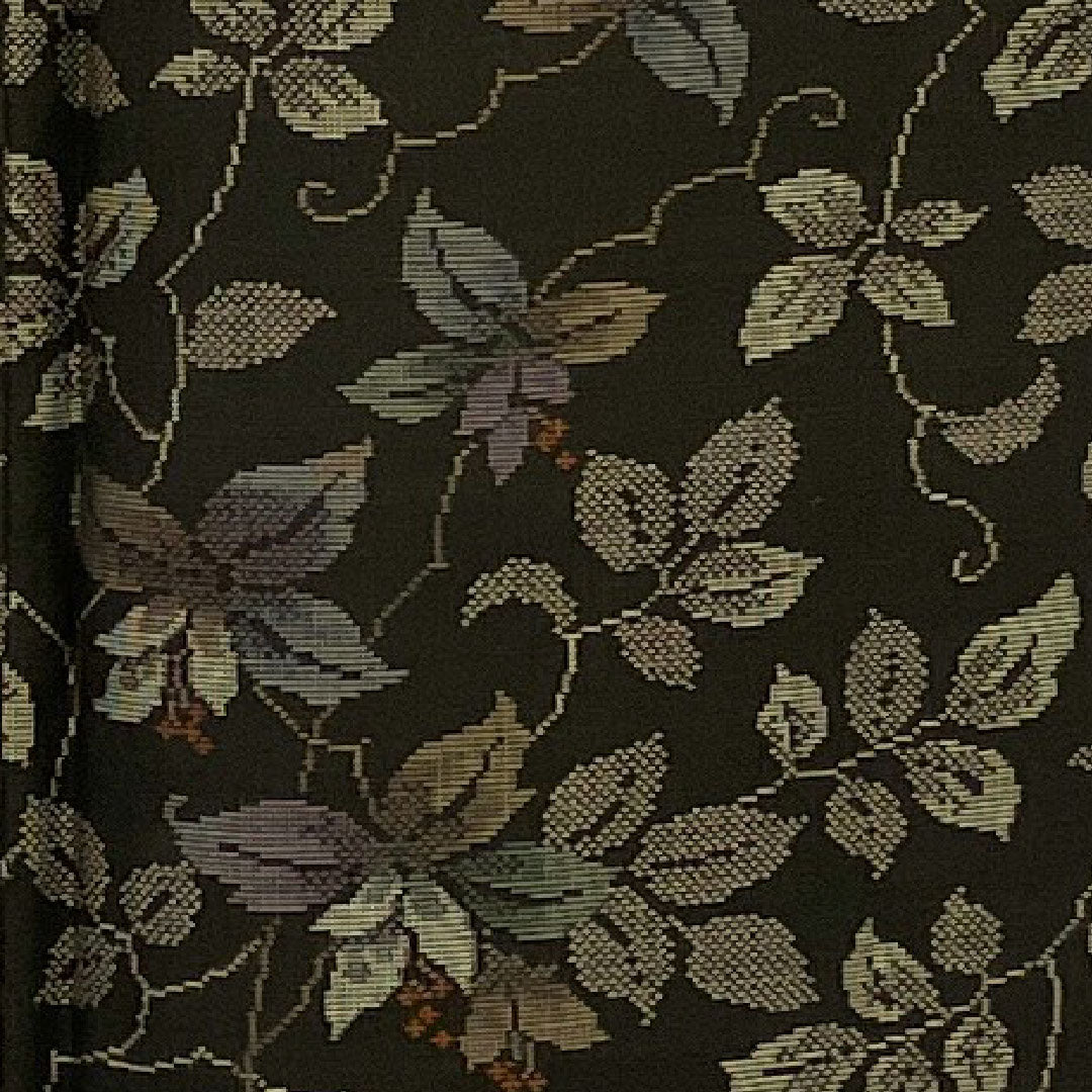 Oshima Tsumugi, Length 156cm, Sleeve length 63cm, Warp and weft ikat, Floral pattern, Pure silk, S rank, Lined, Black, 1116001192310