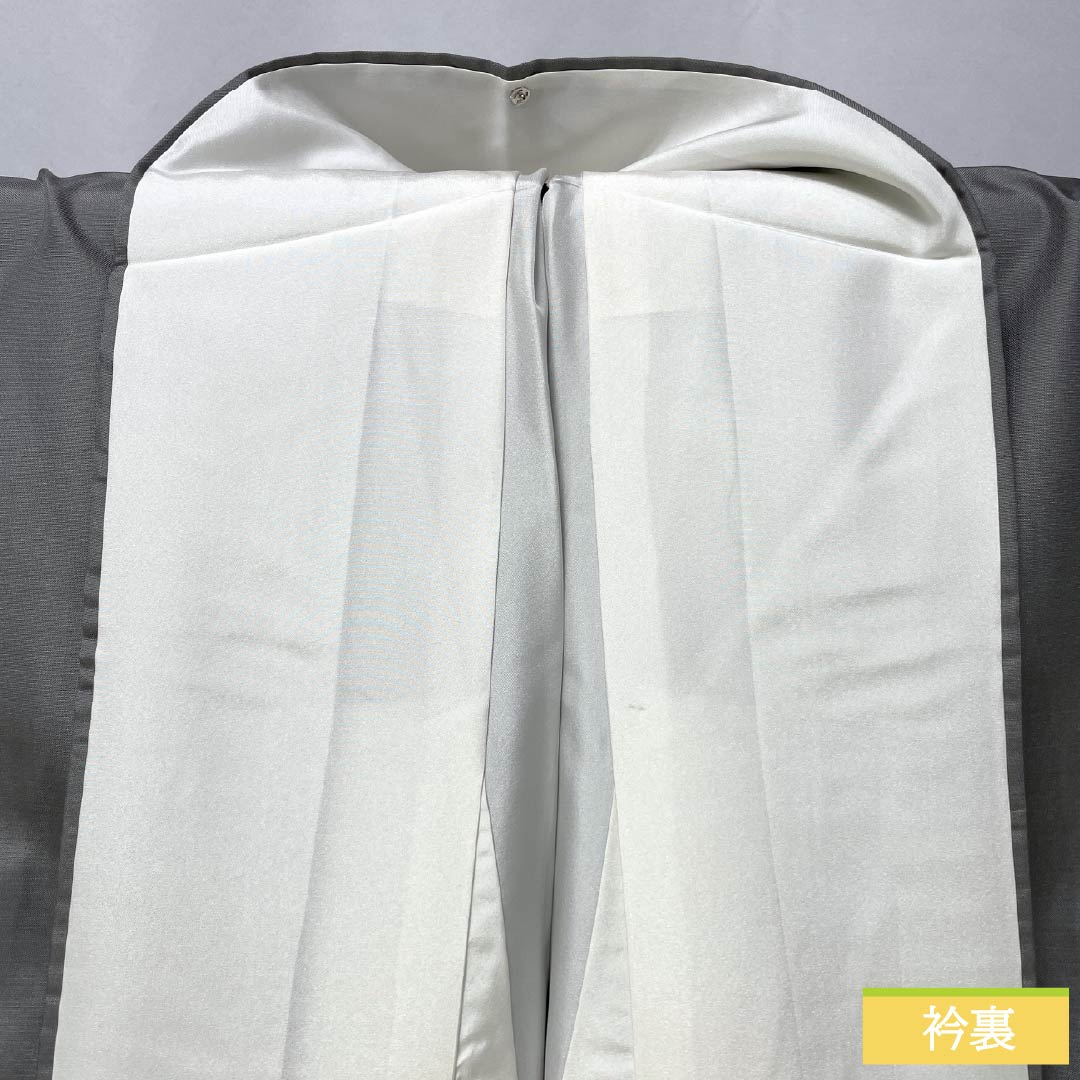 Homongi (visiting kimono) made of pure silk, S-rank, lined, length 158cm, sleeve length 65cm, natural gray (sunetsuiro) Hakusan Tsumugi silk with pearl-tone stitching and gray accents. Product code: 1112006112322