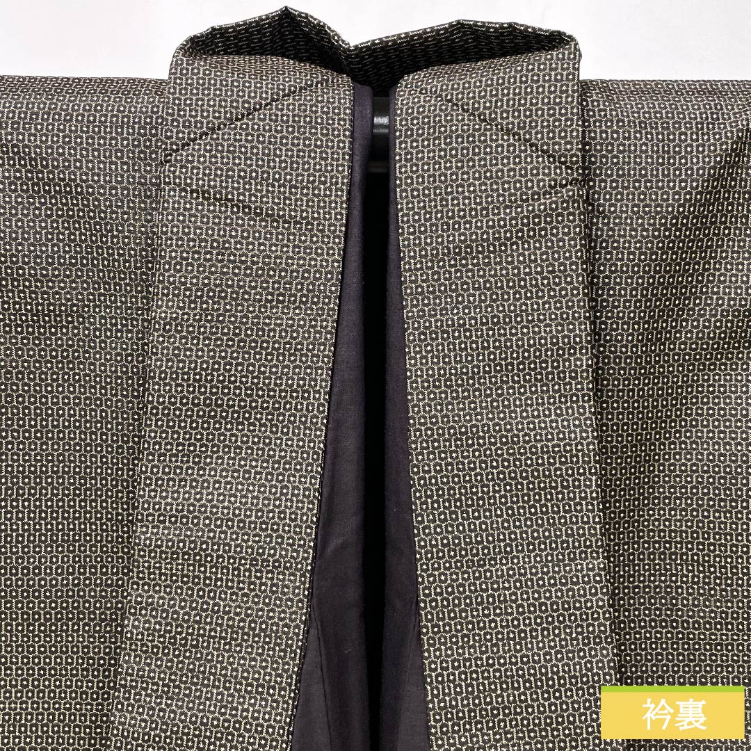 Men's Silk S-Rank Kimono, Length 139cm, Sleeve Length 68.5cm, Chestnut-Colored Oshima Tsumugi 100 Tortoiseshell Pattern Ensemble, Lined, Brown, Product Number 1119001382314