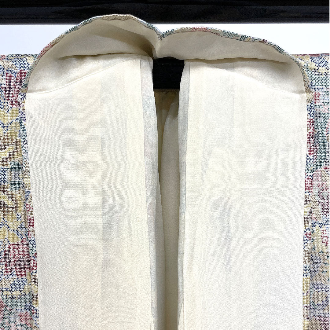 Oshima Tsumugi, Length 162.5cm, Sleeve length 63.5cm, Floral pattern, Pure silk, B rank, Lined, White, 1116001514411