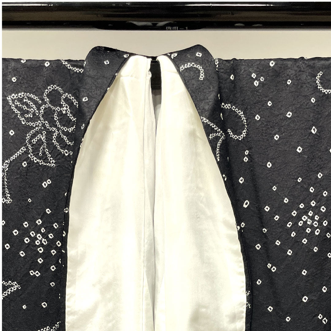 小紋 身丈153cm 裄丈63.5cm 袷  絞り 幾何学模様  正絹 Sランク 黒系 1115002732210