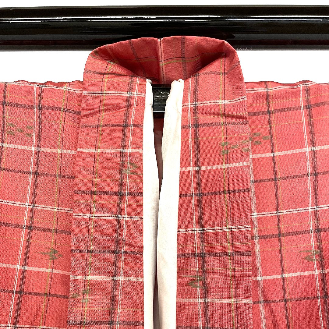 Striped Oshima Tsumugi Length 166cm Sleeve length 64.5cm Kasuri pattern Pure silk A rank A-lined Pink 1116000373413