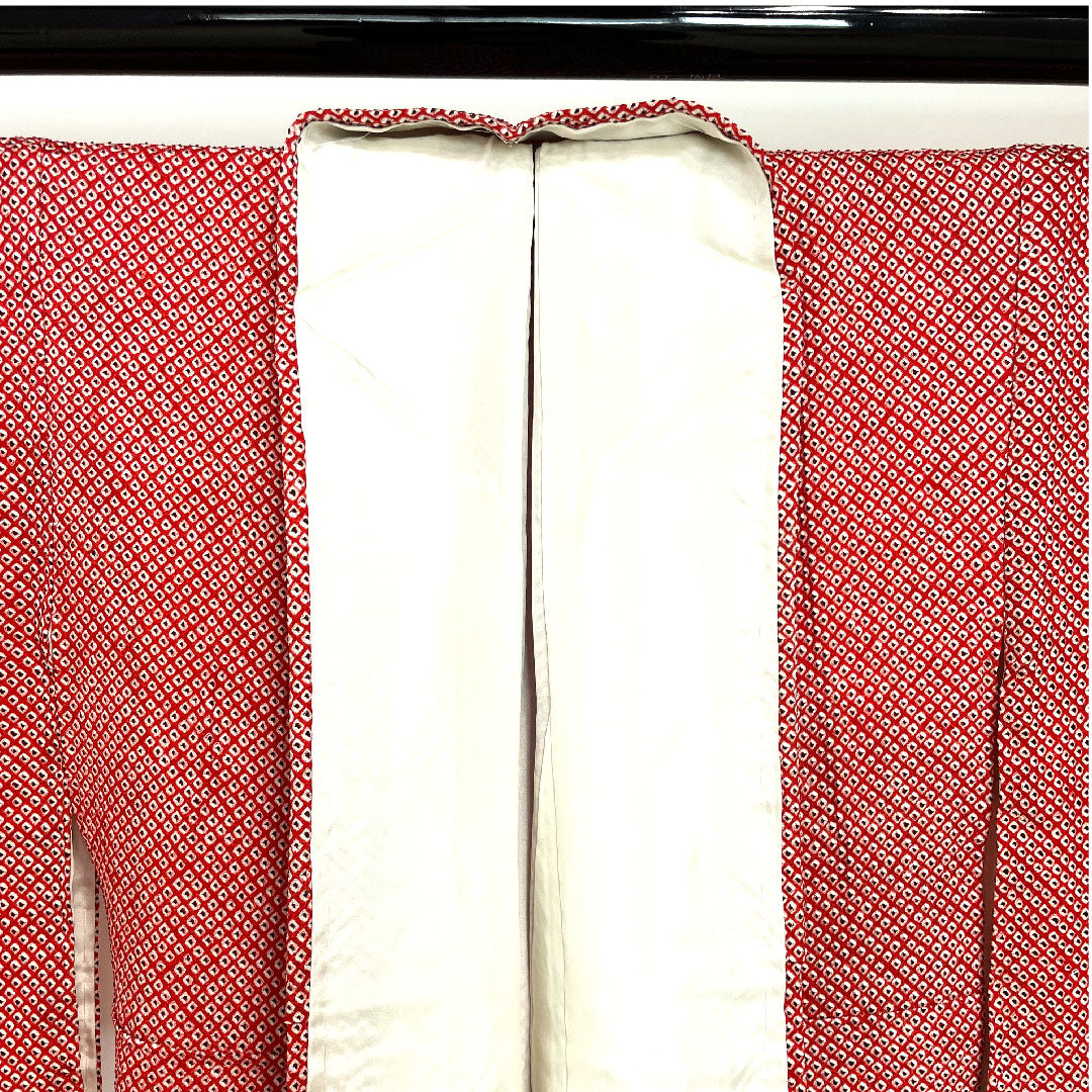 小紋 身丈155cm 裄丈61.5cm 袷  茜色 総絞り しつけ糸あり  正絹 Sランク 赤系 1115002232312