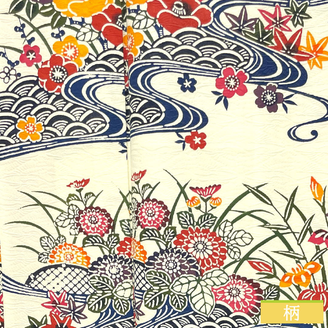 Komon, pure silk, length 166.5cm, sleeve length 65.5cm, lined, milky white, Kyoto Bingata, auspicious motif, S rank, white, 1115004412511