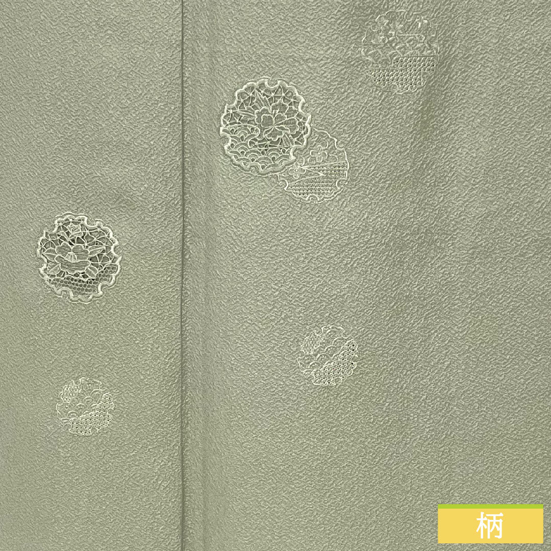 訪問着 正絹 袷 身丈156cm 裄丈62.5cm 灰色（はいいろ） 汕頭刺繡 一つ紋 片喰 雪輪 椿 Sランク グレー系 1112005022322