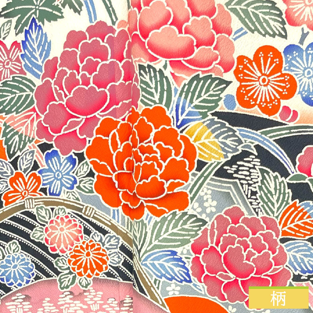 Furisode (long-sleeved kimono) made of pure silk, length 162.5cm, sleeve length 63.5cm, lined, silver-vermilion, Kyoto Bingata, auspicious motif, S rank, vermilion, 1113002112416
