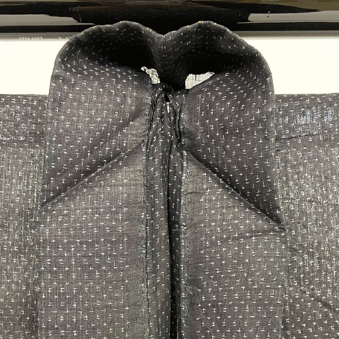 男物 身丈142cm 裄丈66cm 重要無形文化財 蚊絣 宮古上布 麻 Sランク 単衣 黒系 1119000172410
