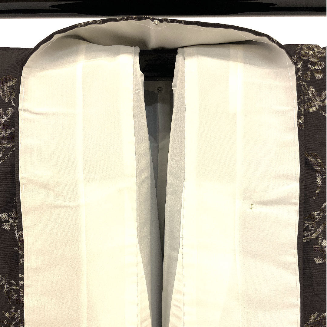 Oshima Tsumugi, Length 158.5cm, Sleeve length 63cm, Warp and weft ikat, Floral pattern, Pure silk, S rank, Awase, Brown, 1116001362314