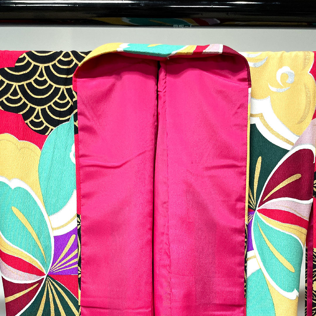 Long-sleeved kimono, length 171.5cm, sleeve length 67.5cm, lined, scarlet, washable, butterfly, Seigaiha, Shippo, poly, S rank, pink, 1113001282613