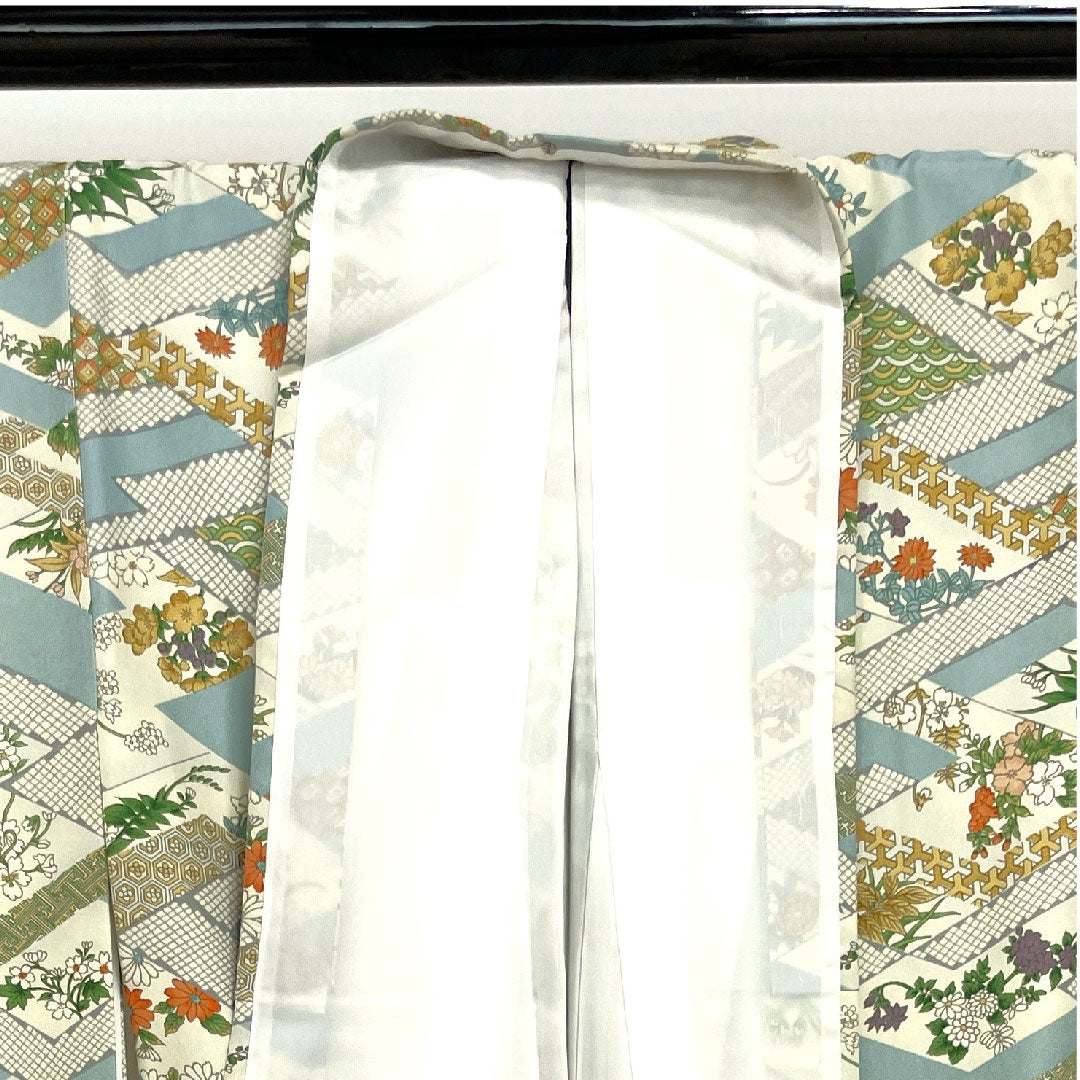 小紋 身丈163.5cm 裄丈64cm 袷  変り松皮菱 草花模様  正絹 Aランク 白系 1115002393411