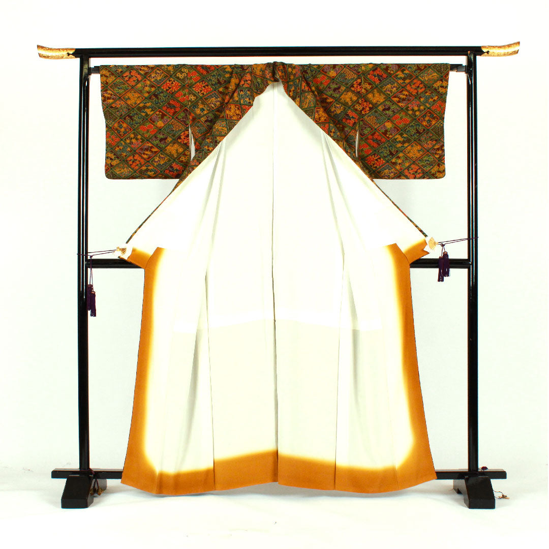 小紋 身丈162cm 裄丈67cm 袷  菱 吉祥文様  正絹 Aランク 茶系 1115001483414