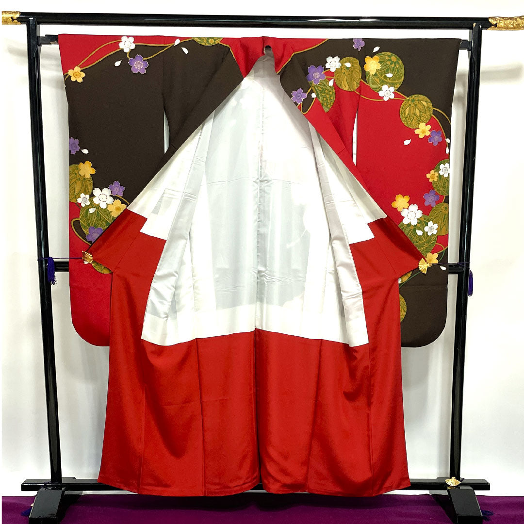 振袖 身丈159.5cm 裄丈65.5cm 袷  生臙脂色 赤墨色 鞠 桜  正絹 Sランク グラデ 1113001232399
