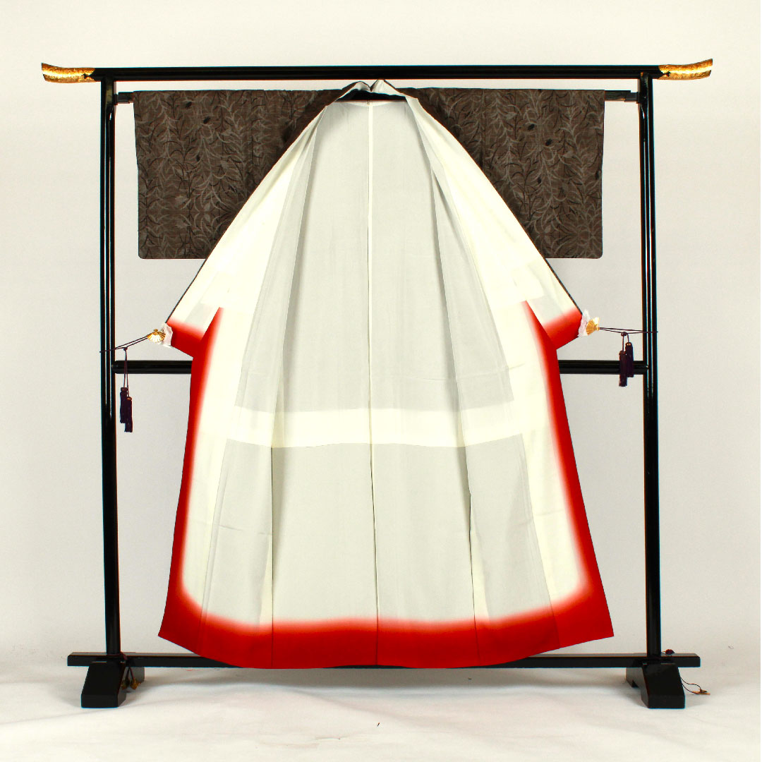 Oshima Tsumugi, Length 159cm, Sleeve length 65cm, Warp and weft ikat, Floral pattern, Pure silk, B rank, Awase, Brown, 1116001253314