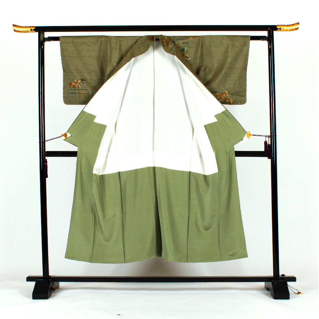 Tsumugi Length 150cm Sleeve length 62cm Striped pattern Hand-woven Pure silk S rank Awase Green 1116001012219