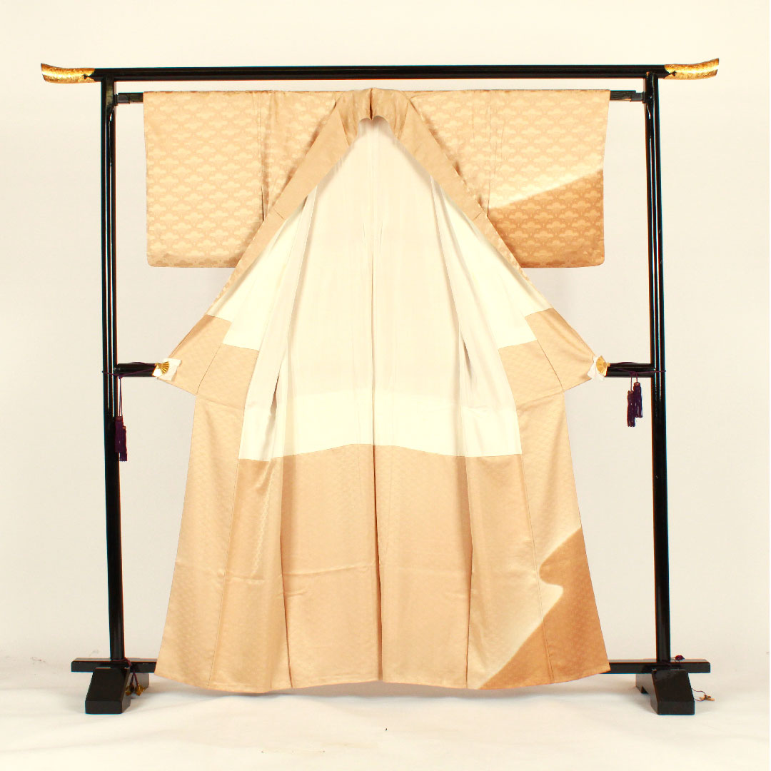 色無地 梅 木瓜  身丈162.5cm 裄丈63.5cm 袷  正絹 Aランク 黄系 1114000393423