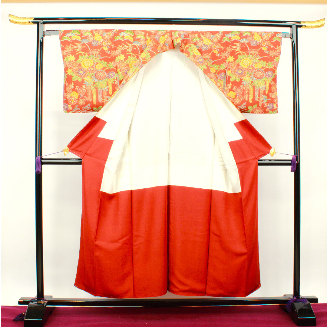 小紋 身丈154cm 裄丈61cm 袷  猩々茶色 型染 菊 梅 草花模様  正絹 Sランク 茶系 1115002652214