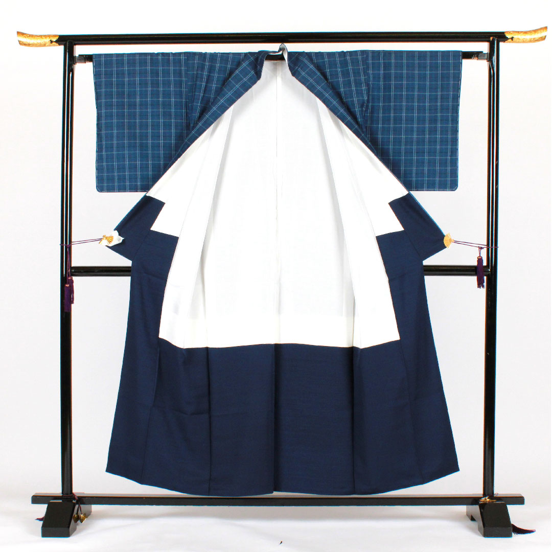 Tsumugi, Length 155cm, Sleeve length 63.5cm, Check pattern, Pure silk, S rank, Lined, Navy blue, 1116001492318