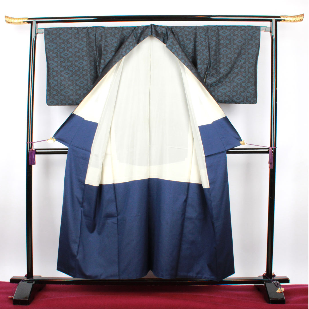 Oshima Tsumugi, Length 148.5cm, Sleeve length 66cm, Weft-total Kasuri, Tortoiseshell pattern, Pure silk, A-rank, Lined, Navy blue, 1116001673118