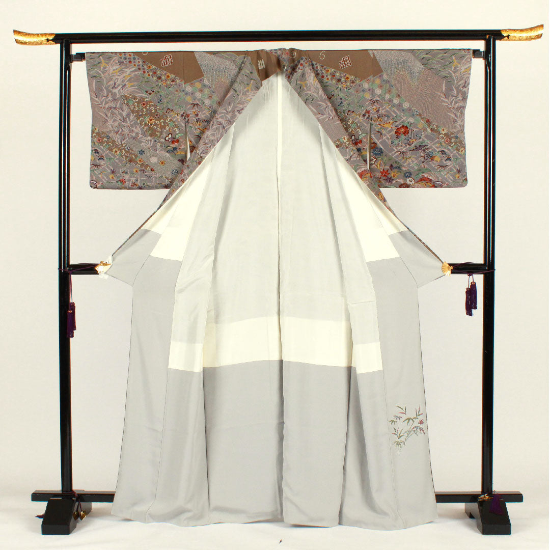 Homongi (formal kimono) Length 165.5cm Sleeve length 66cm Kyoto Bingata Genjiko Flower pattern Pure silk A rank Gray 1112001453522