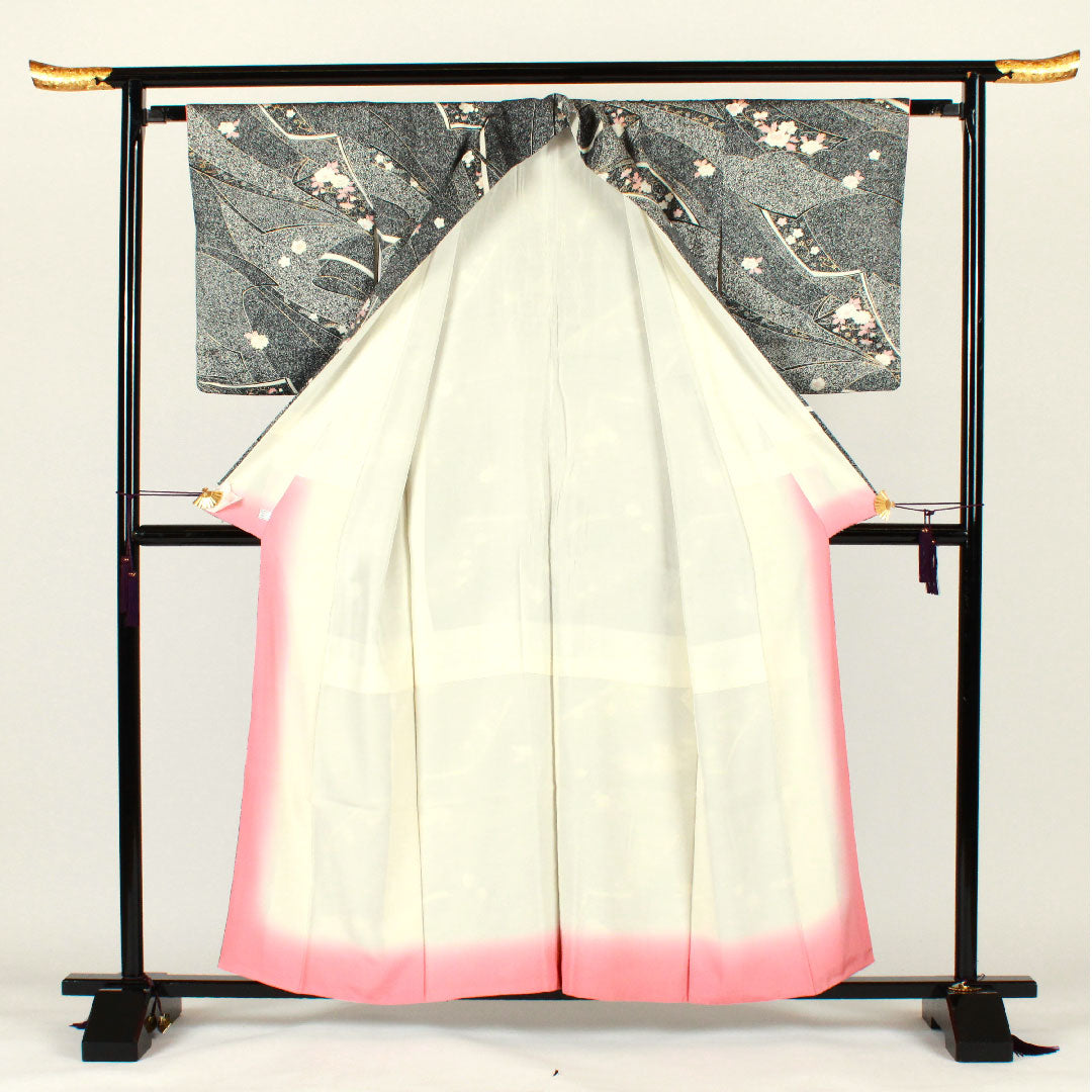 小紋 身丈158.5cm 裄丈63.5cm 袷  幾何学模様 花  正絹 Aランク 黒系 1115001963810