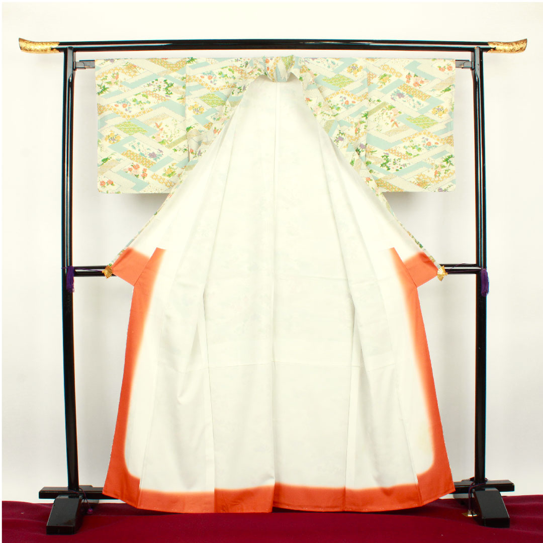 小紋 身丈163.5cm 裄丈64cm 袷  変り松皮菱 草花模様  正絹 Aランク 白系 1115002393411