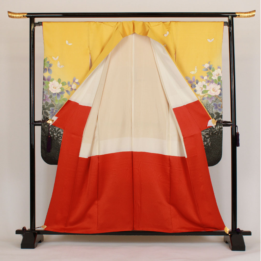 振袖 身丈159cm 裄丈67cm 袷  蝶 花柄 正絹 Aランク 黄系 1113000383323