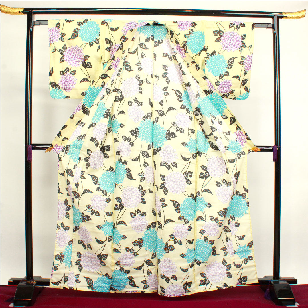 浴衣 淡黄色 紫陽花 木綿 Sランク 単衣 身丈164.5cm 裄丈63cm 黄系 1118002612423
