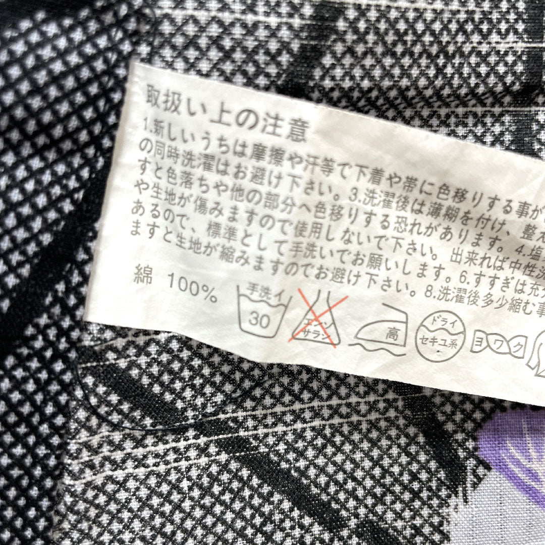 Yukata Cotton Length 160cm Sleeve length 64cm S rank Single layer Black Hemp leaf Chrysanthemum Cherry blossom 1118004532410