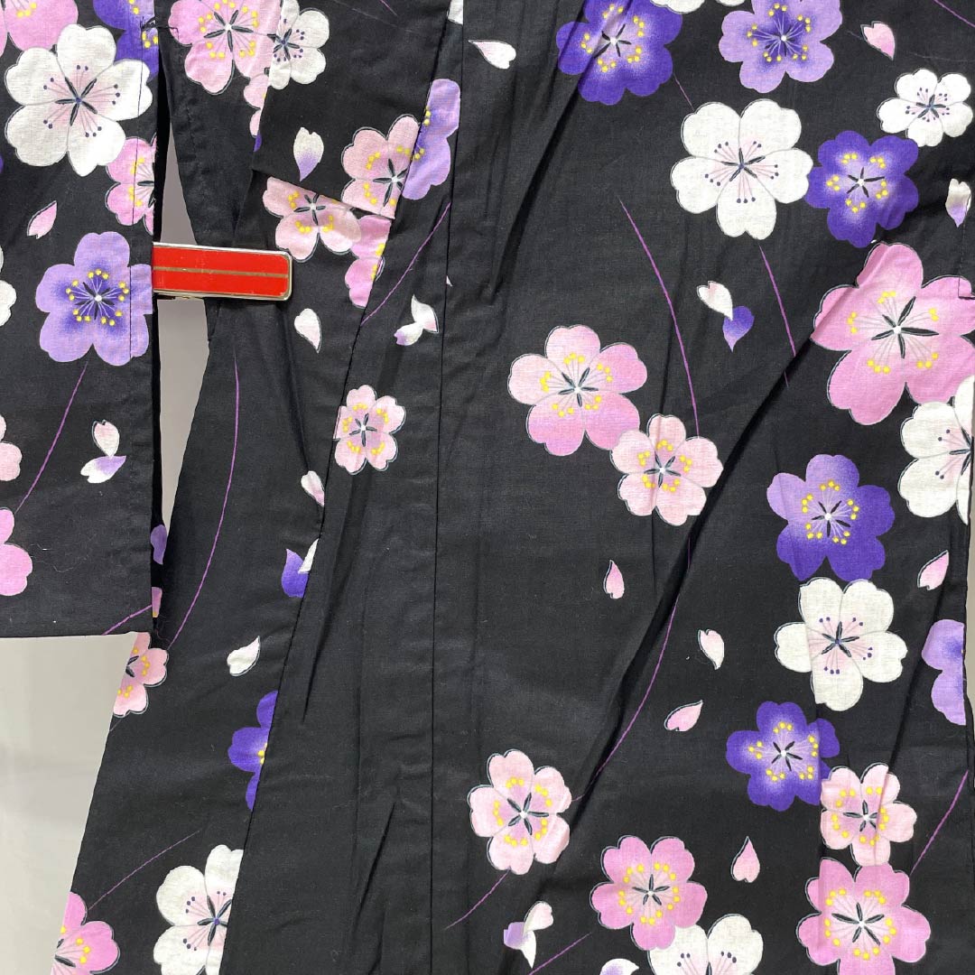 浴衣 木綿 身丈166.5cm 裄丈62.5cm Sランク 単衣 黒系 桜 1118005932510