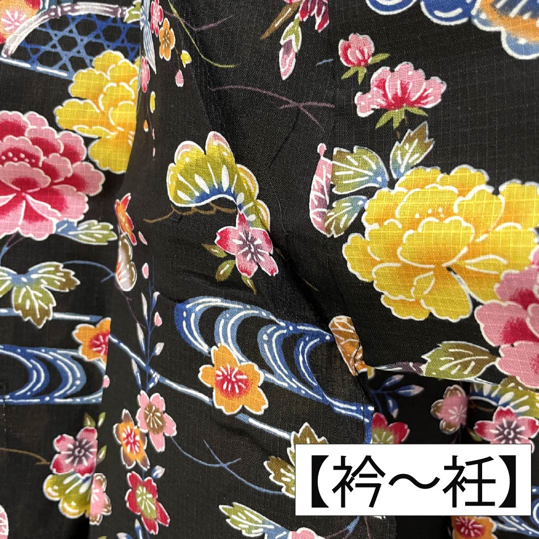 （新品未使用品）浴衣 木綿 身丈167cm 裄丈67cm NEWランク 単衣 黒系 型染 花 松 流水 1118006791510