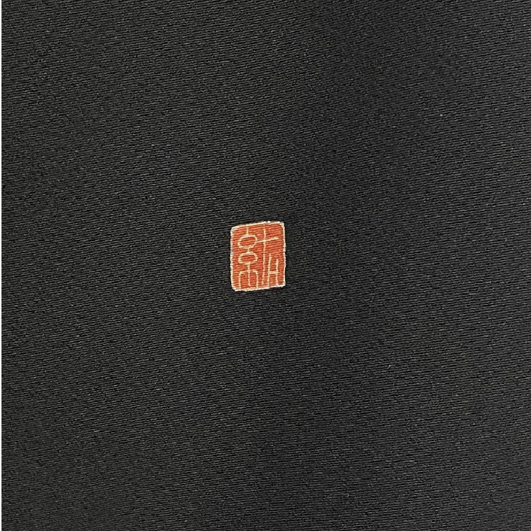 Black formal kimono, length 159.5cm, sleeve length 63.5cm, lined, Kaga Yuzen, Teranishi Kazuhiro, landscape pattern, circle with ivy, pure silk, A rank, five crests, black, 1111000333310