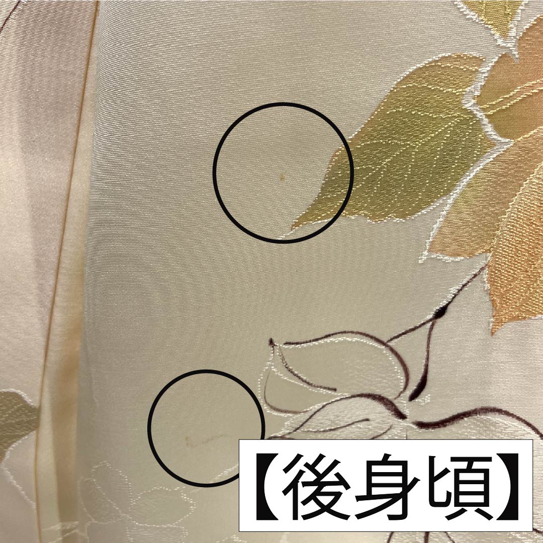 小紋 正絹 身丈160.5cm 裄丈64.5cm 袷 麴色（こうじいろ） 地紋起こし 洋花 Aランク クリーム系 1115006153415
