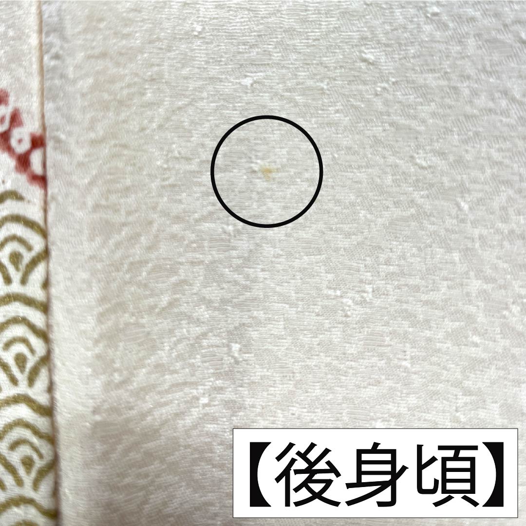 小紋 正絹 身丈158cm 裄丈63.5cm 袷 乳白色（にゅうはくしょく） 割付け 古典柄 Aランク 白系 1115005233311