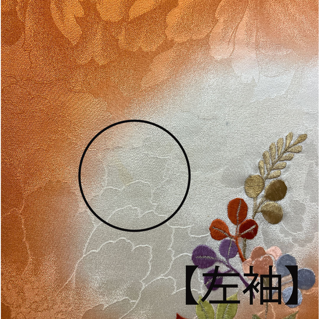 振袖 身丈157.5cm 裄丈63cm 袷  刺繡 花模様  正絹 Bランク 朱系 1113000754316
