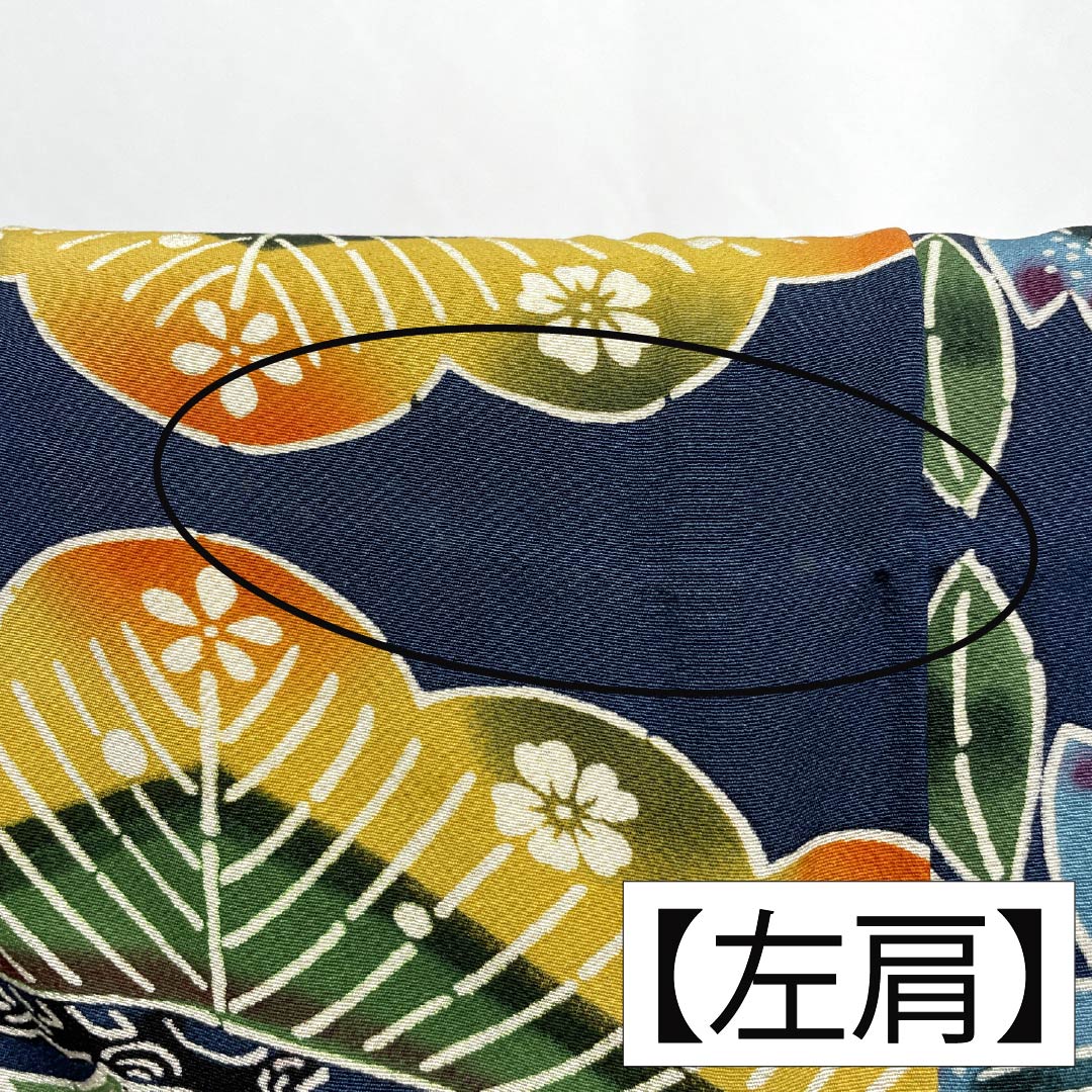 Furisode (long-sleeved kimono) made of pure silk, grade A, length 160cm, sleeve length 62.5cm, lined, indigo blue, Kyoto Bingata pattern, auspicious motifs of pine and peony, navy blue, product number 1113002453418