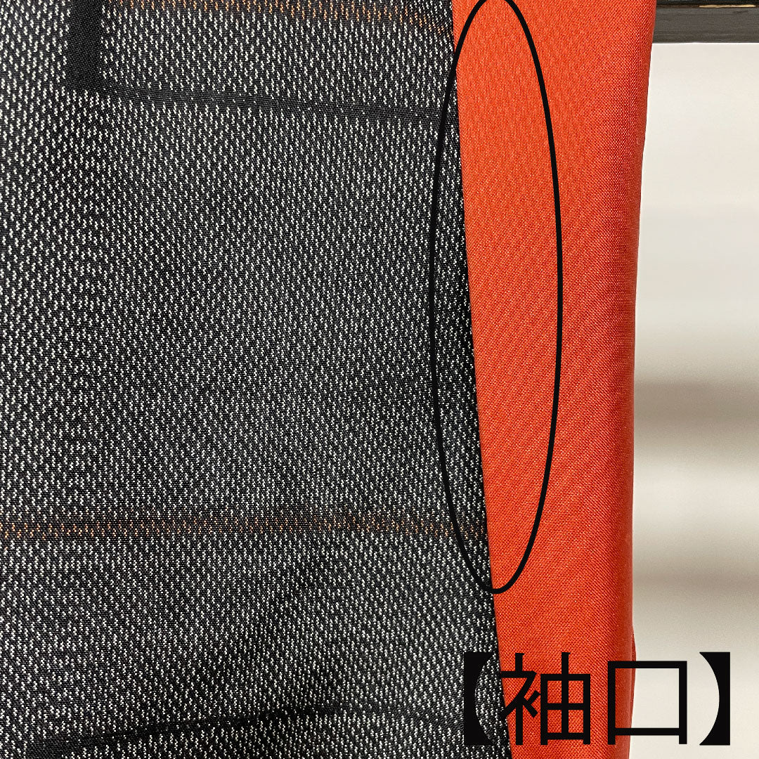 村山大島 身丈148.5cm 裄丈62cm 白磁色 アンサンブル 幾何学模様 正絹 Sランク 袷 グレー系 1116001642122