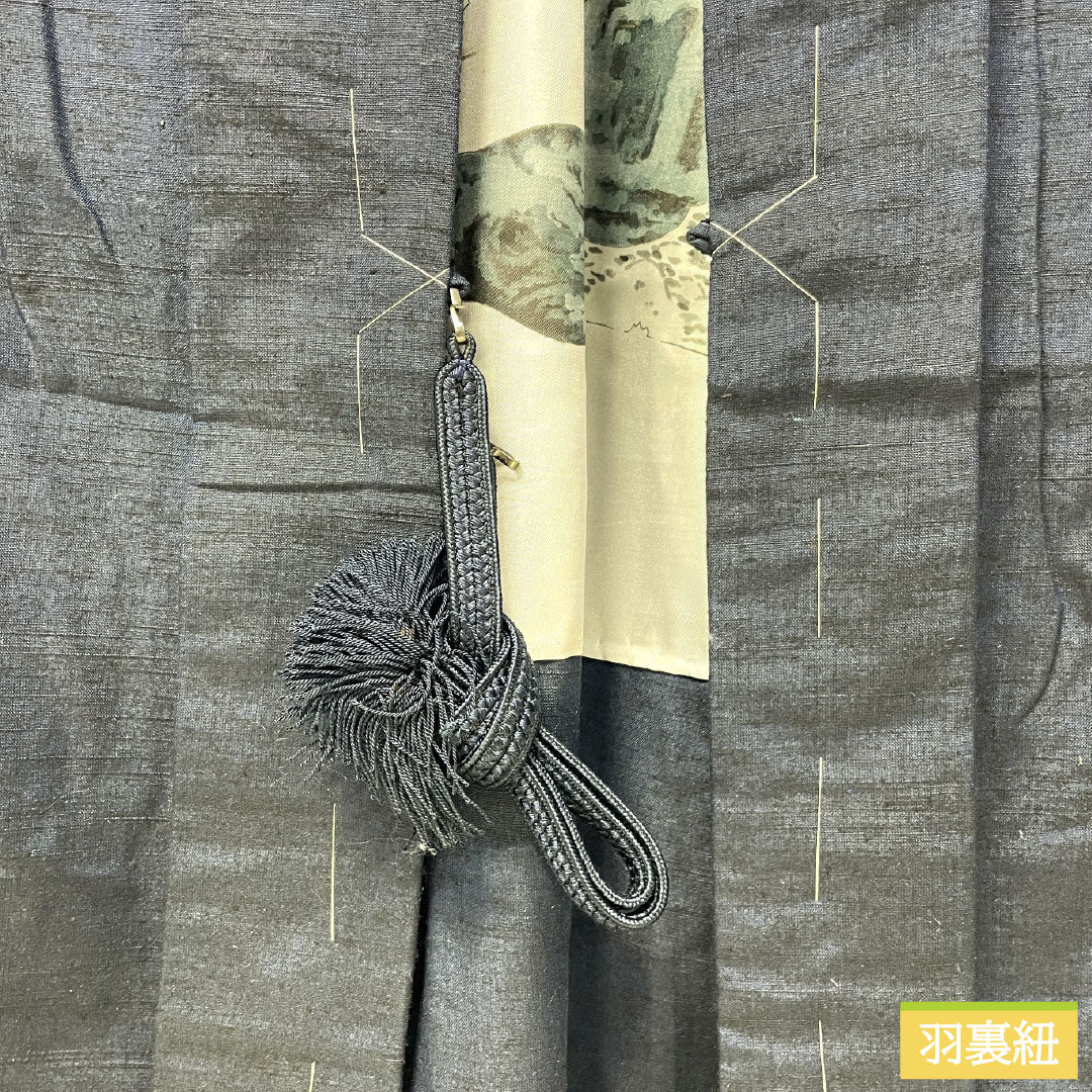 男物 正絹 Aランク 身丈141.5cm 裄丈70cm 濃紺色（のうこんいろ） 紬地 羽織紐付き アンサンブル 袷 紺系 1119001593418