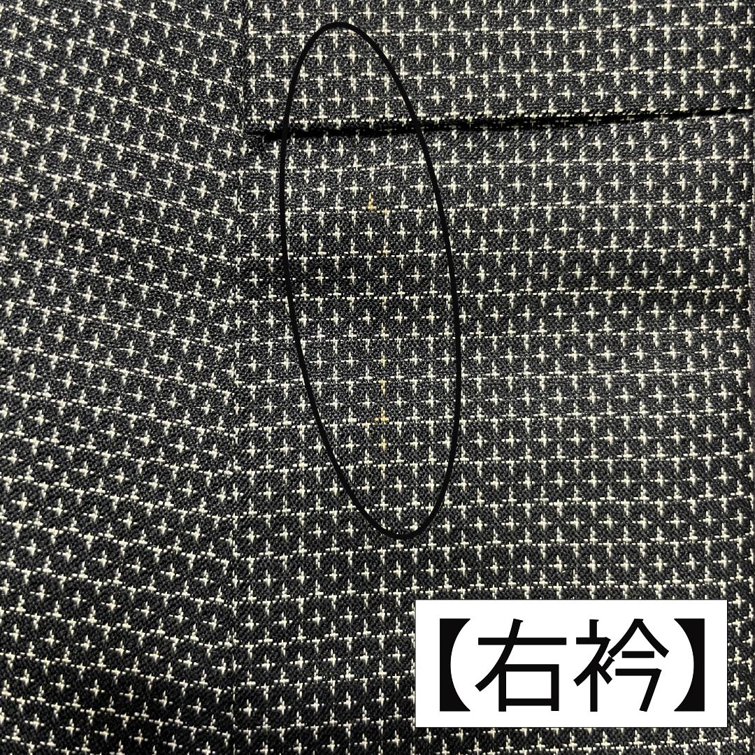 男物 正絹 Bランク 身丈139cm 裄丈68.5cm 小絣 亀甲 アンサンブル 袷 黒系 1119001424310