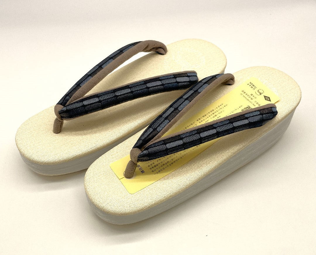 （新品未使用品）カレンブロッソ カフェ草履 Lサイズ クリーム系 NEWランク 1122000401415