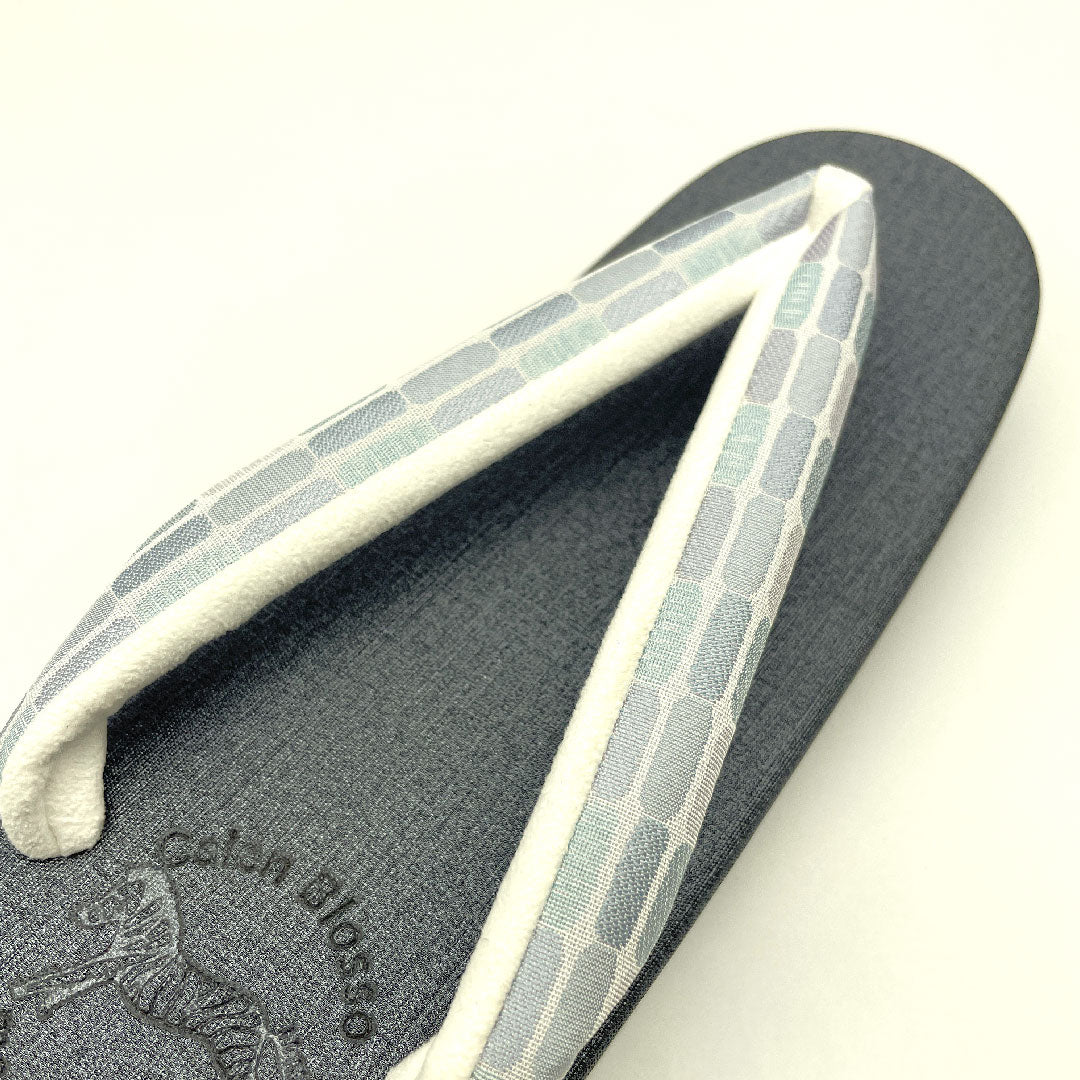 (Brand new, unused) Karen Blosso Cafe Sandals, Size L, Gray, NEW Rank, 1122000381422