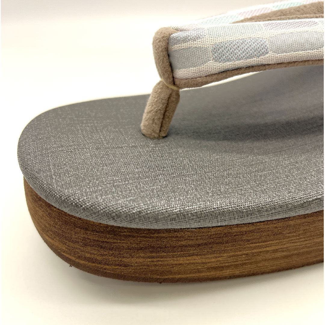 （新品未使用品）カレンブロッソ カフェ草履 Lサイズ グレー系 NEWランク 1122000421422