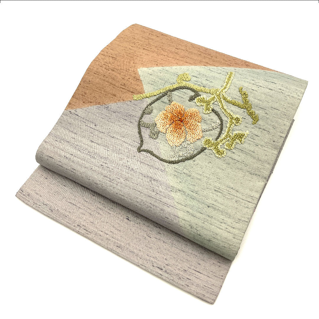 Nagoya Obi, Intangible Cultural Property, Ushiku Tsumugi, Sagara Embroidery, Floral Pattern, Obi Length 377cm, Pure Silk, A Rank, Point Pattern, Casual, Gray, 1124000574322, Open Style