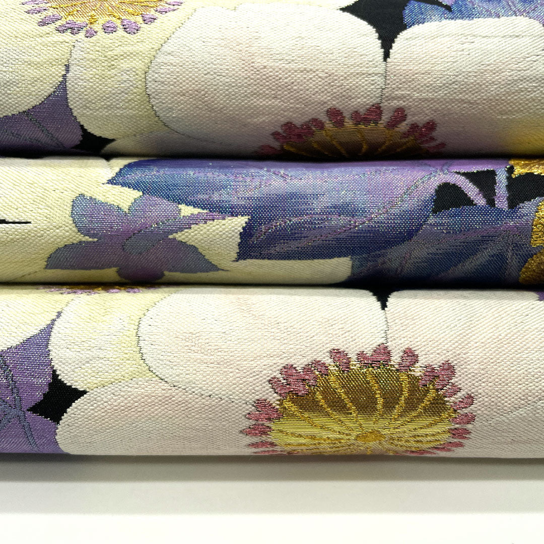 Fukuro Obi (Japanese traditional sash), made of Juraku, with glittering gold leaf, flowers and cherry blossoms, obi length 440cm, pure silk, S rank, six-pass, semi-formal, black, 1123003242310