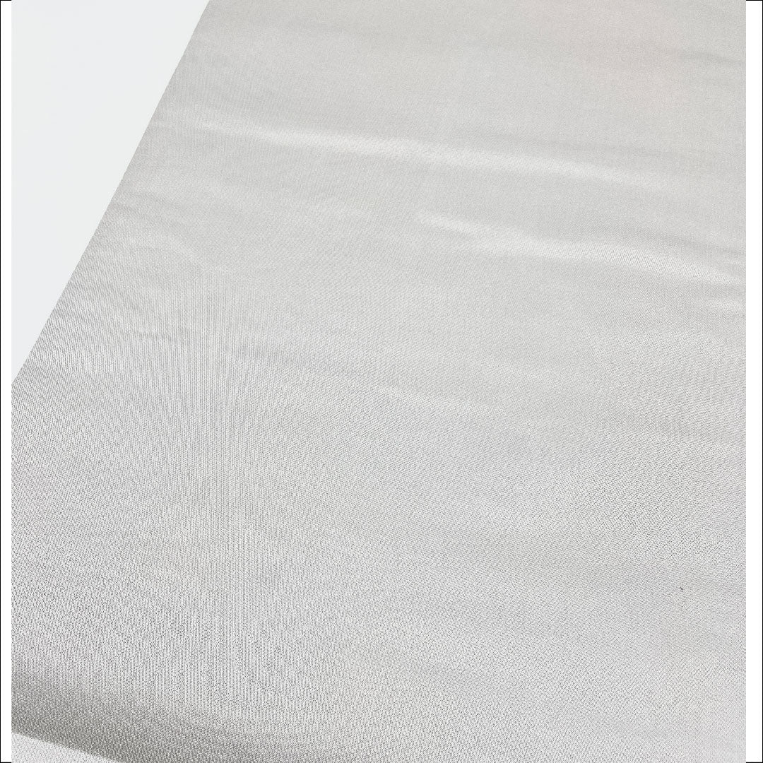 Fukuro-obi (sash) with gold leaf finish, phoenix and mother-of-pearl, obi length 440cm, pure silk, A rank, point pattern, formal, gold, 1123001043321