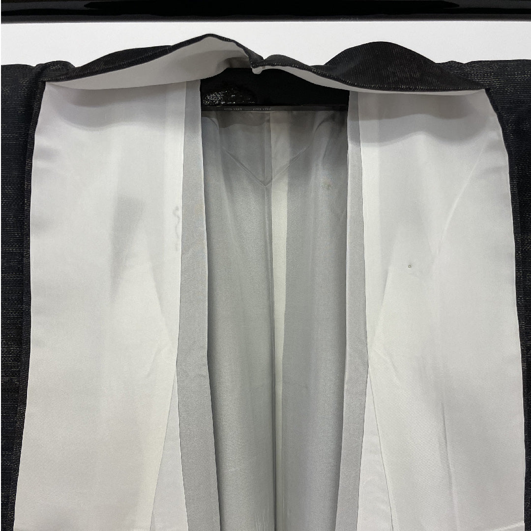 Oshima Tsumugi, Length 158cm, Sleeve length 65cm, Flower stripes, Pure silk, Excellent condition, Lined, Black, 1116000103310